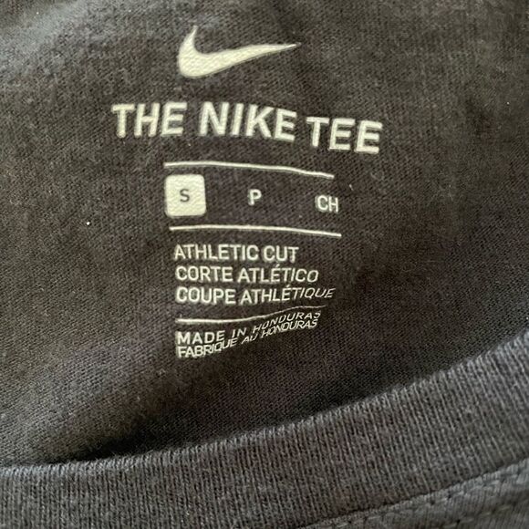 Nike Women’s Black “The Nike Tee” Size S - Picture 3 of 5